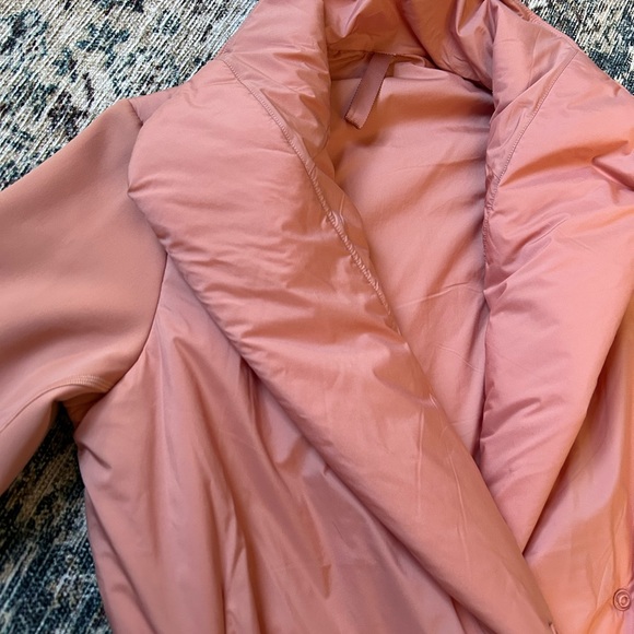 LuLuLemon Jacket - Picture 2 of 5
